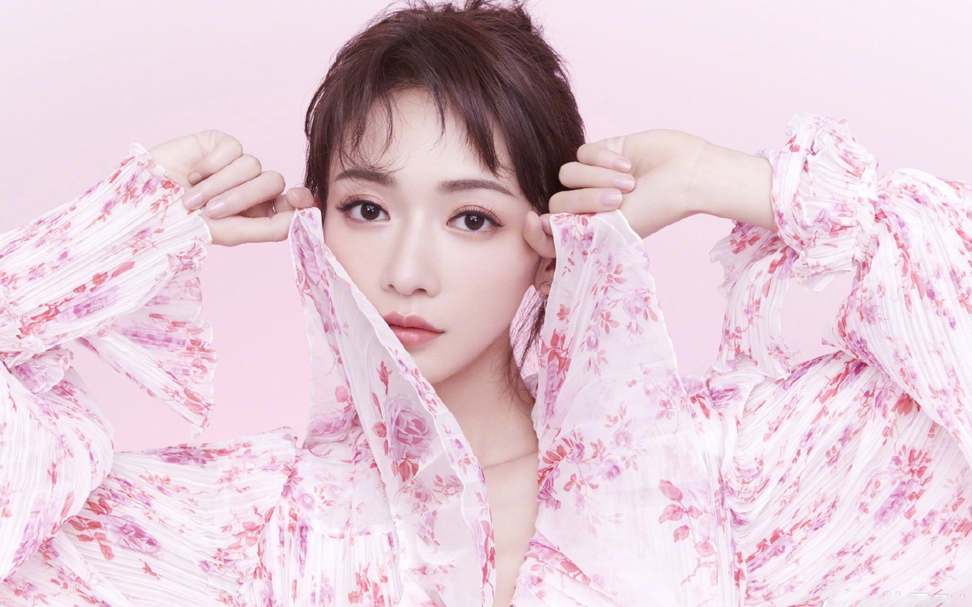 开云官网在线-潜力无限：那些未来有望冲击超级巨星的新人亮相，未来巨星电影