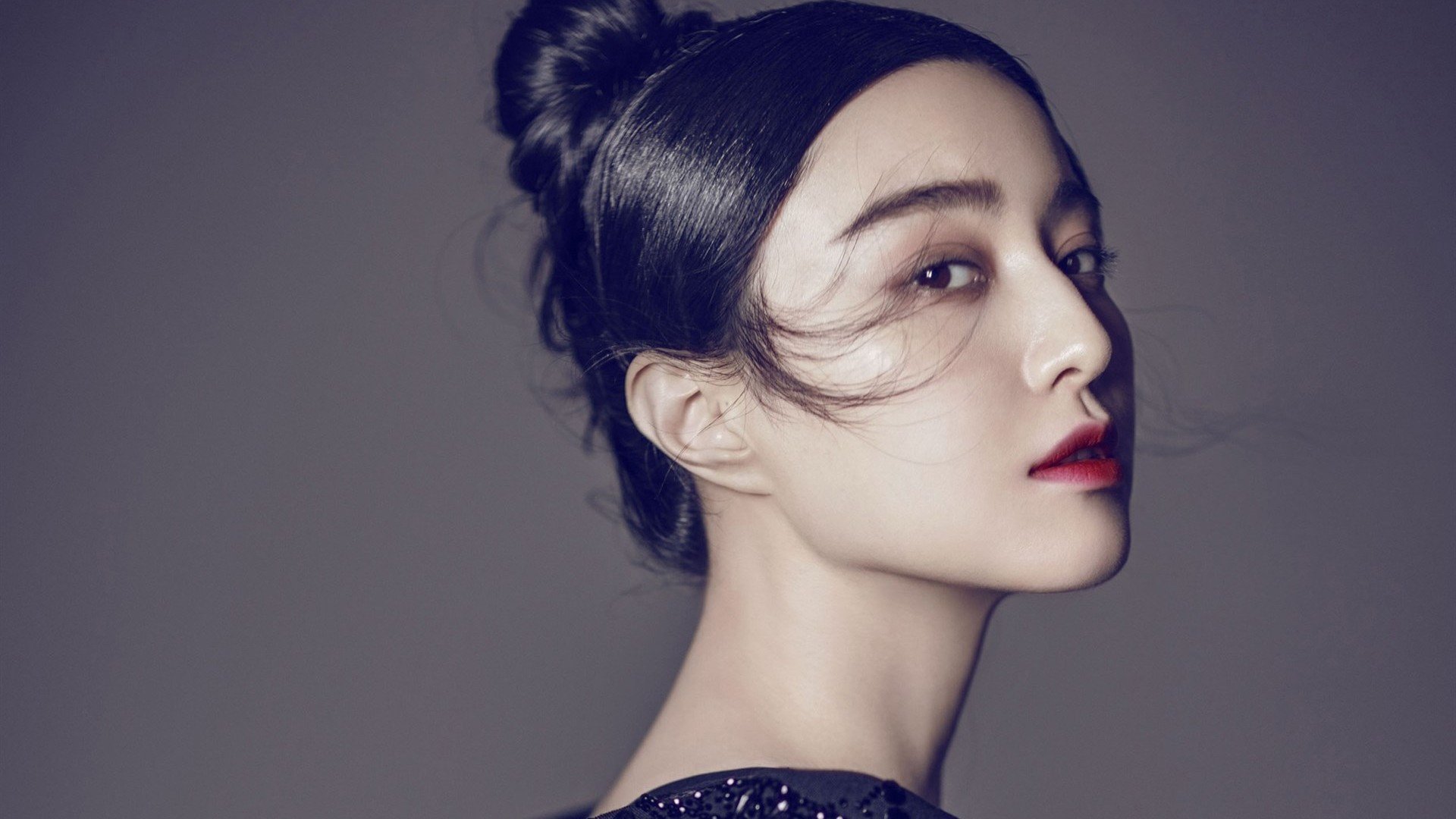 开云下载-摩纳哥主场失利，遗憾结束欧冠征程，摩纳哥进入欧冠决赛